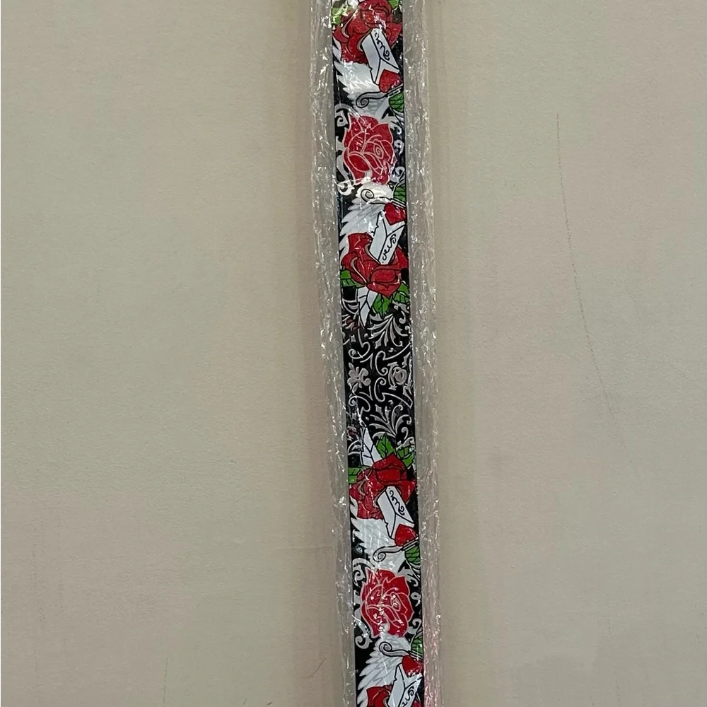 NWT Y2K Vibes Unisex Belt w/ Vibrant Vintage Tattoo Design Motiff 38 Inches Long